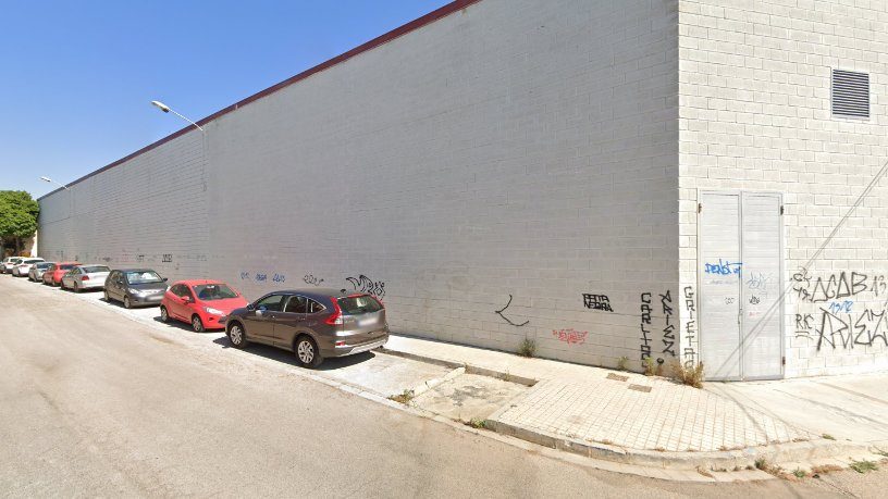 Nave industrial · 187 m² en Benetússer
