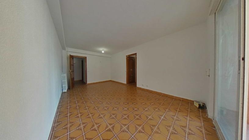 Vivienda · 1058 m² · 4 hab en Fuenlabrada